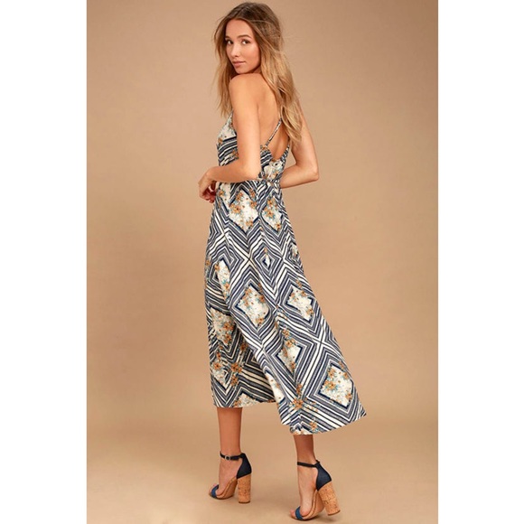 O'Neill Leelee Light Beige Print Wrap Dress, sz Medium - Picture 3 of 8